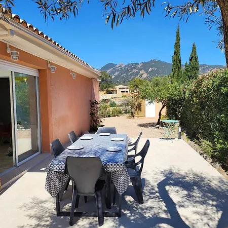 Villa Lolotte - *